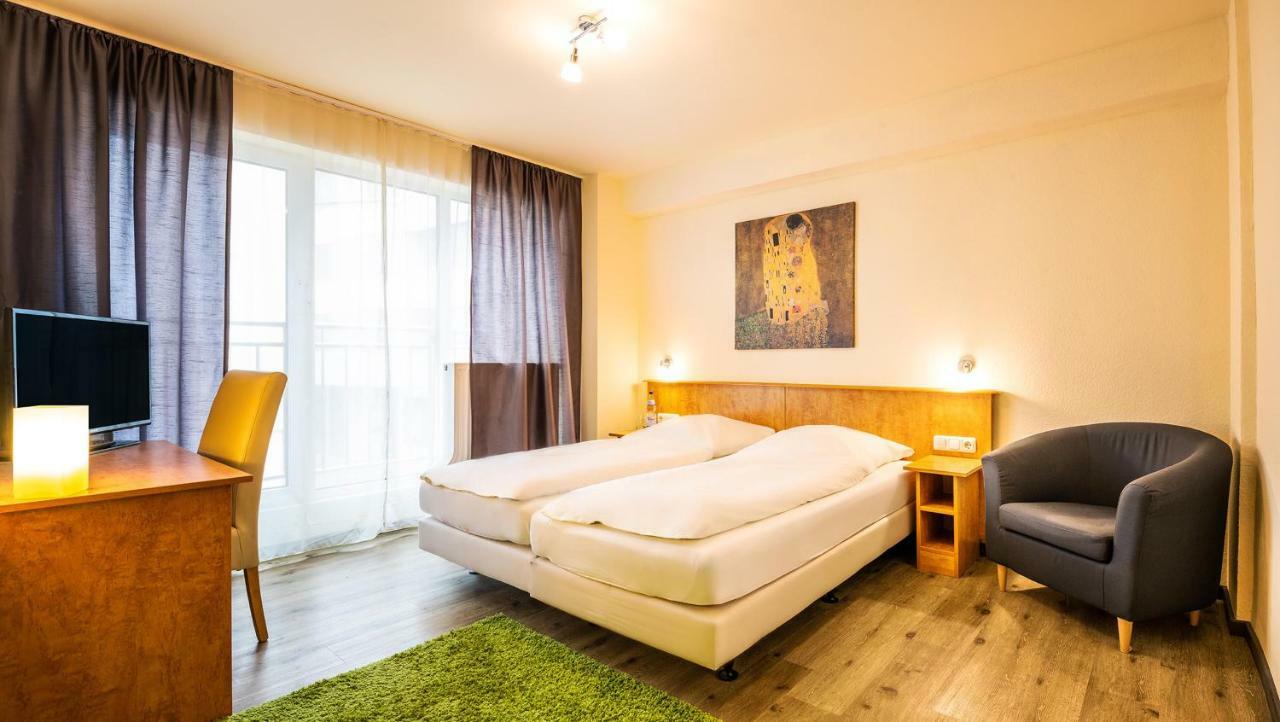 Schroeders City-Style-Hotel Trier Oda fotoğraf